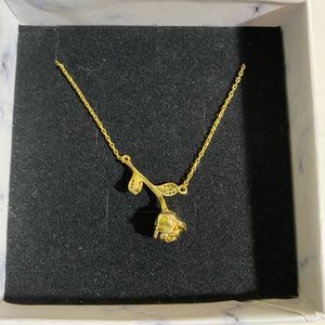 New gold rose necklace
